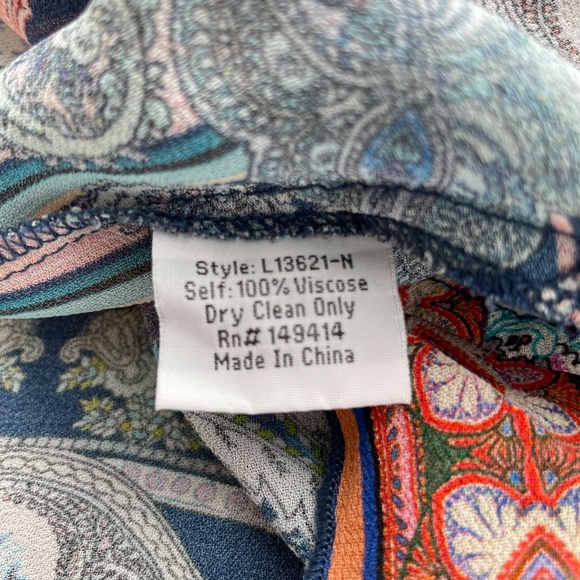 JOHNNY WAS JADE Women’s Size Small Blue Ombre Beaded Tassel Tie Print Tunic FLAW - Picture 7 of 8